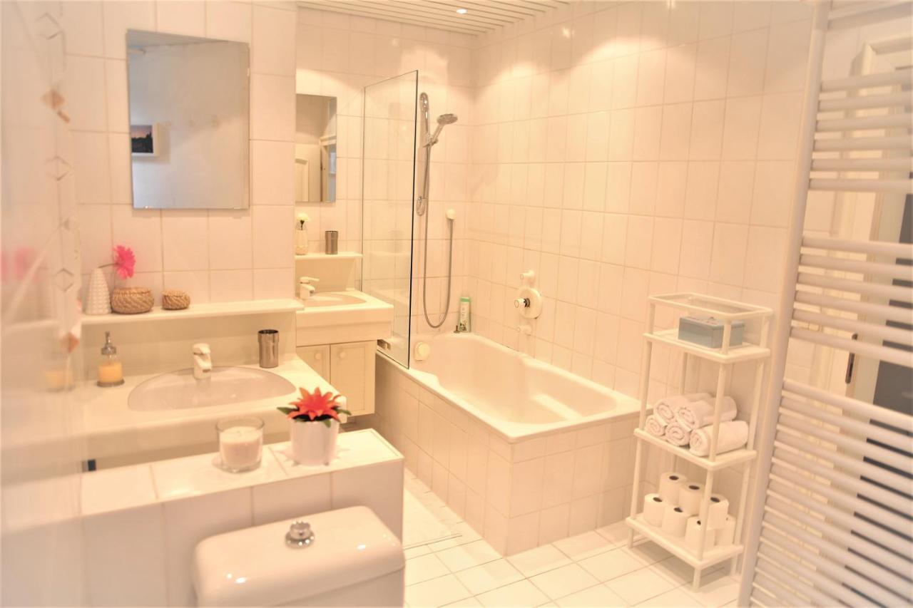 Spacious Apartment In The Heart Of Ίνσμπρουκ Εξωτερικό φωτογραφία